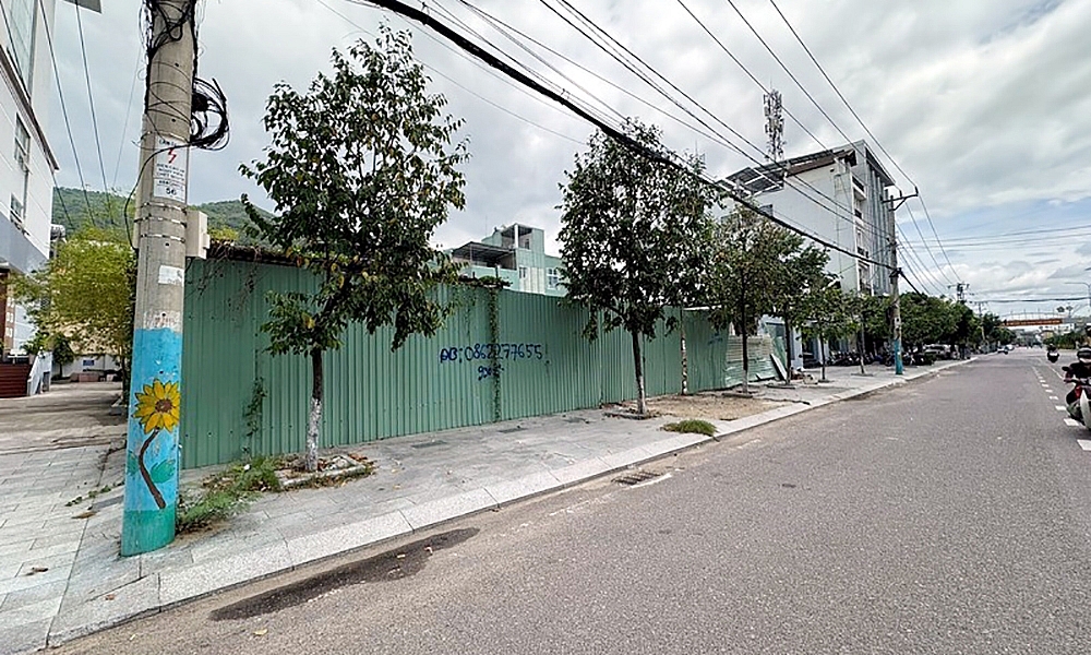 Bình Định: Dự án khách sạn 4 sao với tổng vốn đầu tư hơn 150 tỷ đồng bị tạm ngừng hoạt động Bình Định: Dự án khách sạn 4 sao với tổng vốn đầu tư hơn 150 tỷ đồng bị tạm ngừng hoạt động