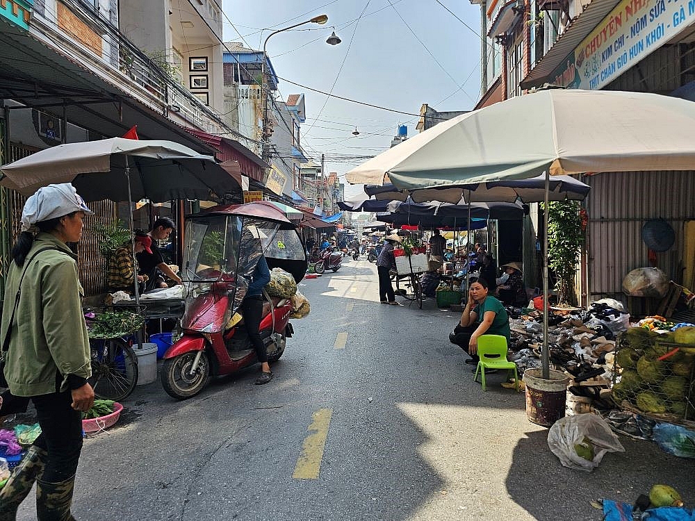 Bình Giang (Hải Dương): Dự án xây cầu vừa khởi công đã bị tạm dừng, trách nhiệm chính quyền ở đâu? Bình Giang (Hải Dương): Dự án xây cầu vừa khởi công đã bị tạm dừng, trách nhiệm chính quyền ở đâu?