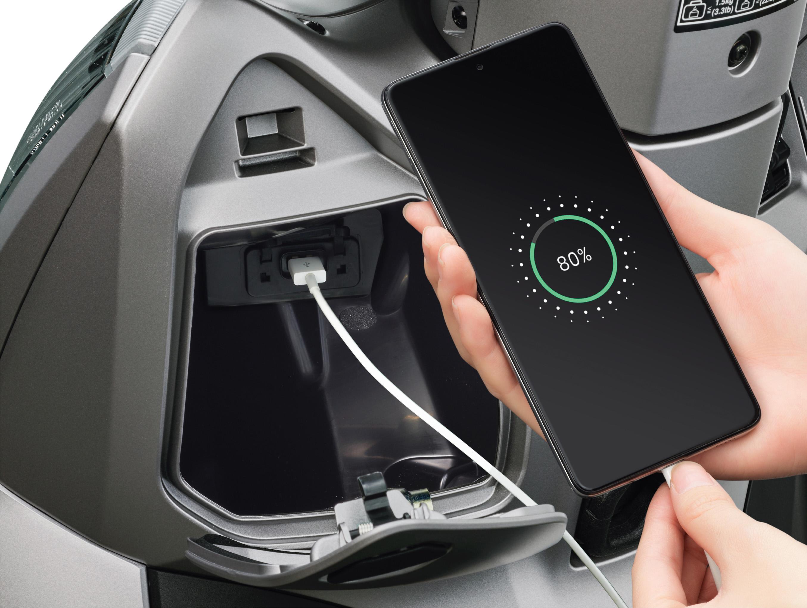 tien-ich-xe-honda-lead-cao-cap